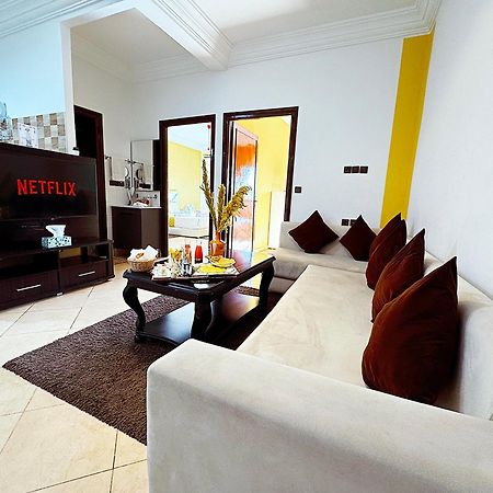 Chay - Appartements A Ouarzazate Esterno foto