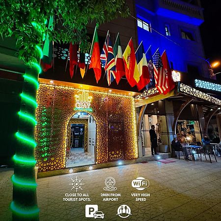 Chay - Appartements A Ouarzazate Esterno foto