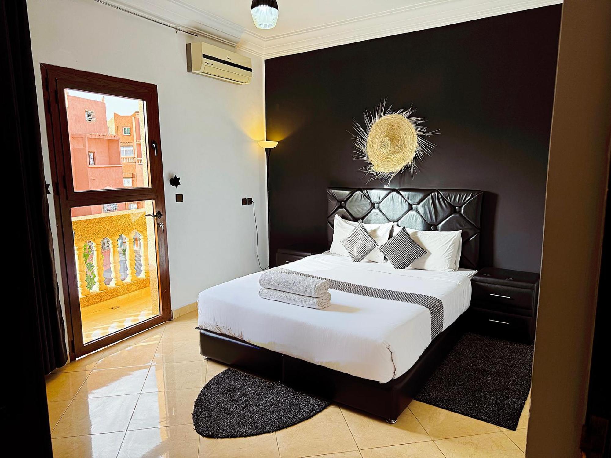 Chay - Appartements A Ouarzazate Esterno foto
