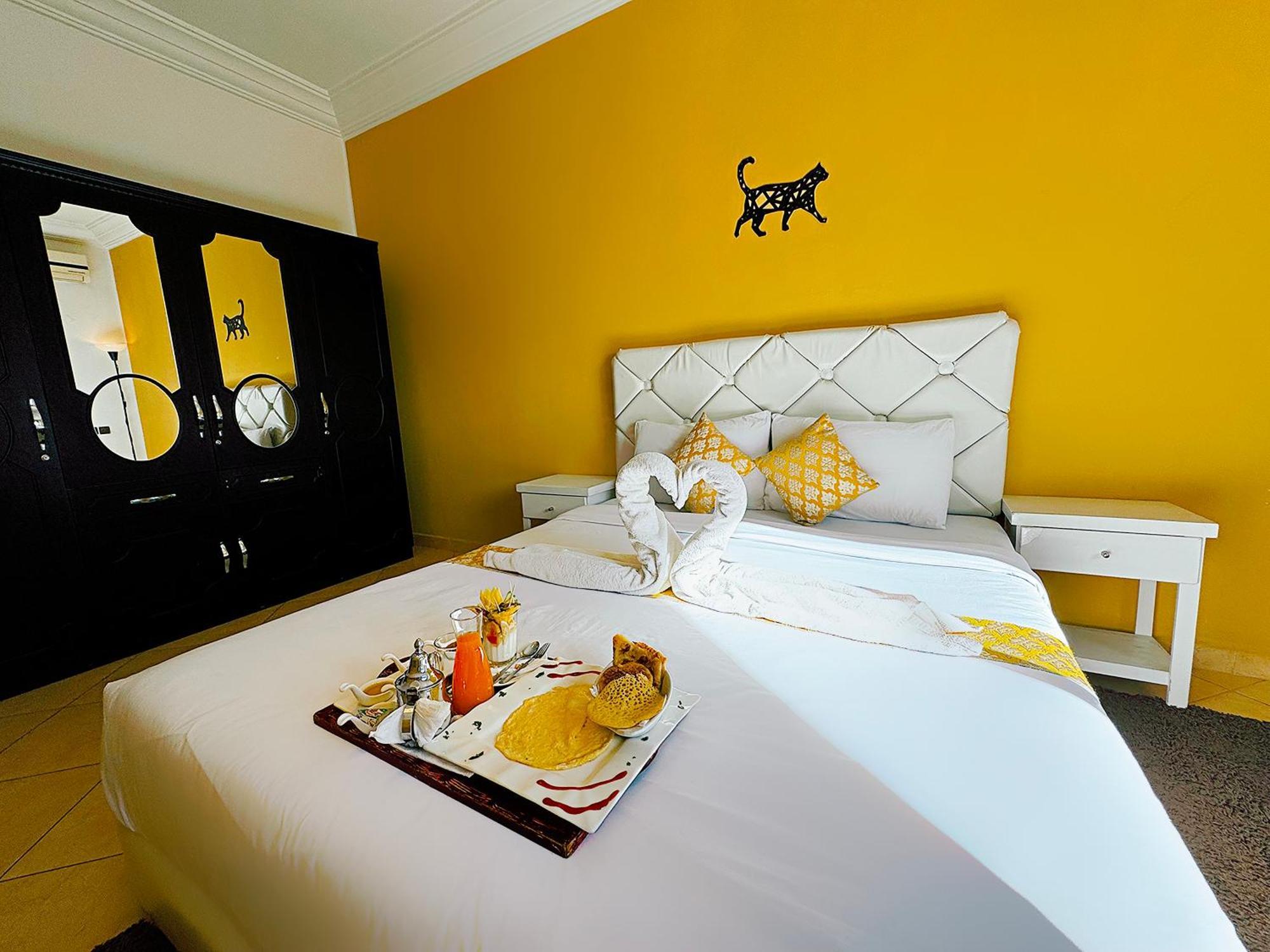 Chay - Appartements A Ouarzazate Esterno foto